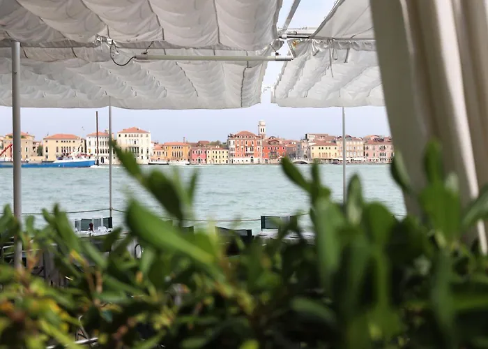 Apartment Ca San Biagio Venice